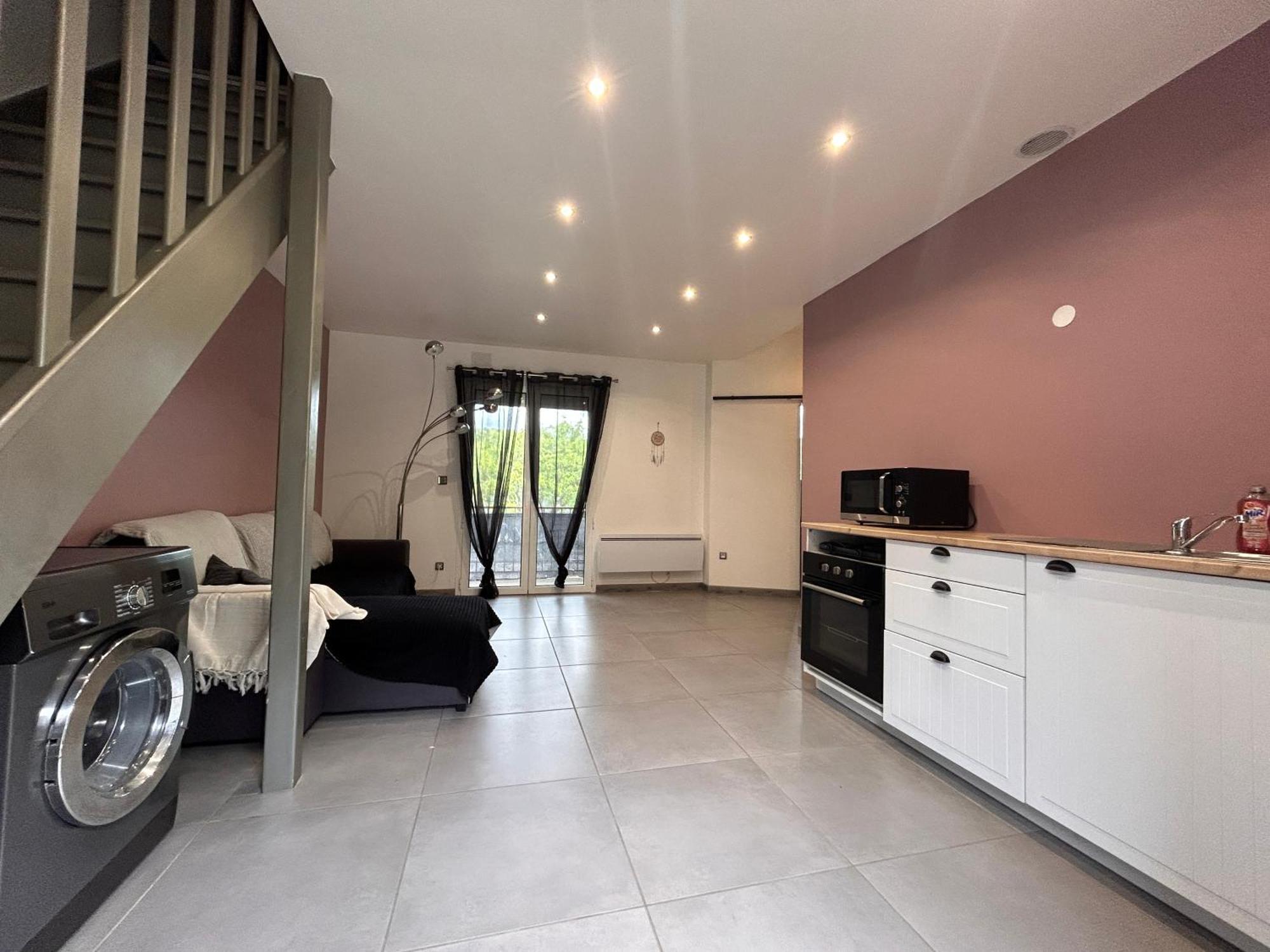 Petite Maison Studio Tout Confort Cosy Givors Autoroute Et Gare Lägenhet Exteriör bild